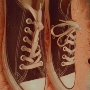 Low top converse